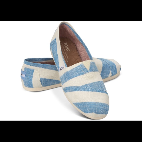 TOMS Classics Resort Striped Slip On Flats - Picture 3 of 6